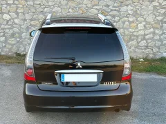 Mitsubishi Grandis 2010