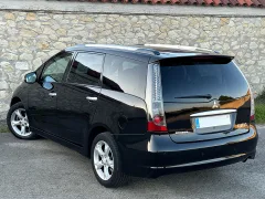 Mitsubishi Grandis 2010