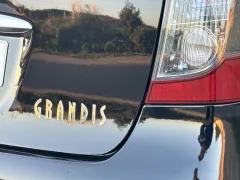 Mitsubishi Grandis 2010