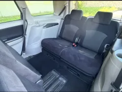 Mitsubishi Grandis 2010