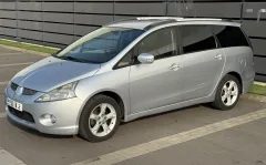 Mitsubishi Grandis Inform 2010