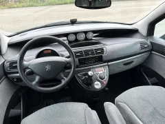 Peugeot 807 2009