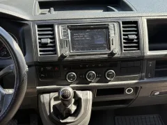 Volkswagen Caravelle 2016