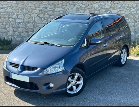 Mitsubishi Grandis 2010