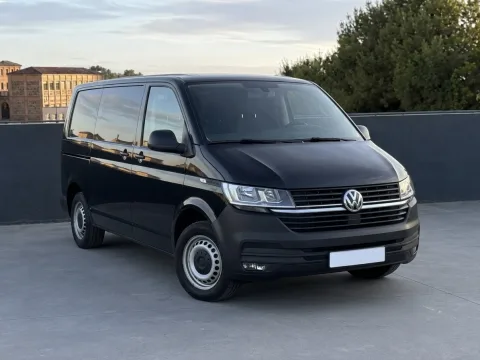 Volkswagen Transporter Larga 2021